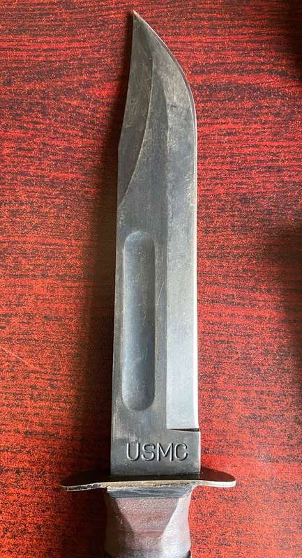 USA MARINE KABAR WITH LEATHER GRIP-OVERALL LENGTH 30,5CM -BLADE LENGTH 18 CM-BLADE WIDTH 31MM-GOOD C