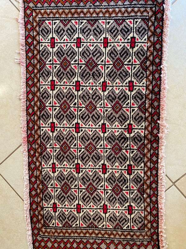 HAND KNOTTED TARKOMAN PERSIAN CARPET-CONDITION UNUSED-MEASURES 102X46 CM