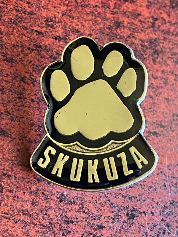 KRUGER NATIONAL PARK UNIT,CHROME AND ENAMEL CAP BADGE-APPROVED IN 1991- 2 PINS