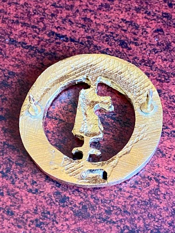 BATTLE SCHOOL INSTRUCTORS GILT BREAST BADGE- 2 PINS