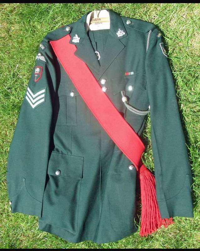 RHODESIAN RLI PARADE SASH IN GOOD CONDITION