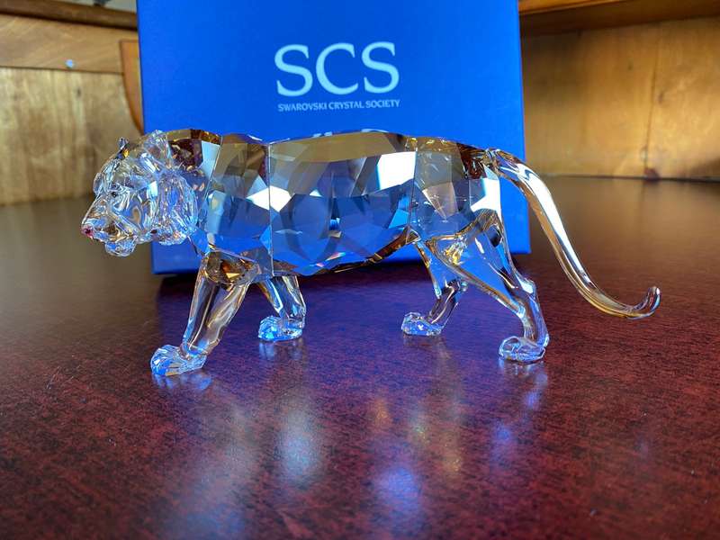 SWAROVSKI CRYSTAL SCS 210 TIGER 1003148 MINT BOXED RETIRED -RARE-SIZE 18,5 X 8,5 CM