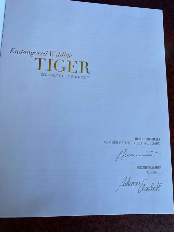 SWAROVSKI CRYSTAL SCS 210 TIGER 1003148 MINT BOXED RETIRED -RARE-SIZE 18,5 X 8,5 CM