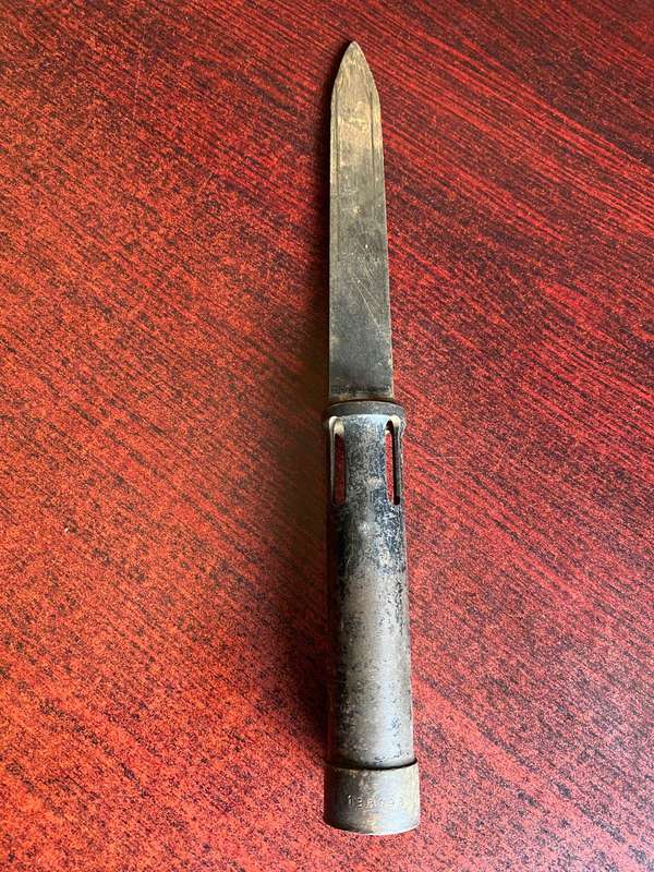 R1 BAYONET WITHOUT A SCABBARD