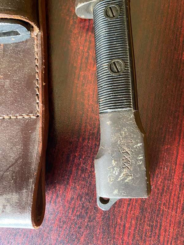 FN FAL TYPE A (1953) BAYONET-THE PRONGS ON THIS ONE WAS REMOVED-COMES WITH METAL SCABBARD AND LEATHE