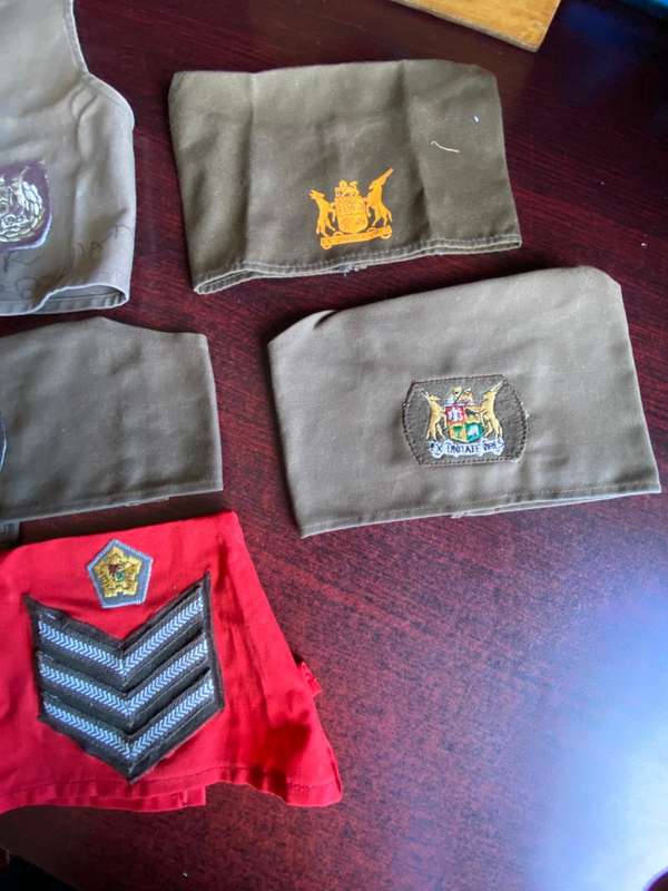 SELECTION OF BRASSARDS-SADF PERIOD- 7 SOLD TOGETHER