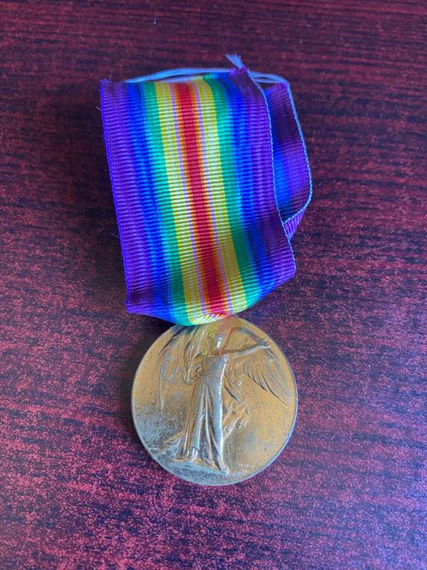 WW1 VICTORY MEDAL AWARDED TO 14015 PRIVATE/GUNNER JOHN (JOHANNES) THEODORE DE KOCK-3RD BRIGADE,THEN