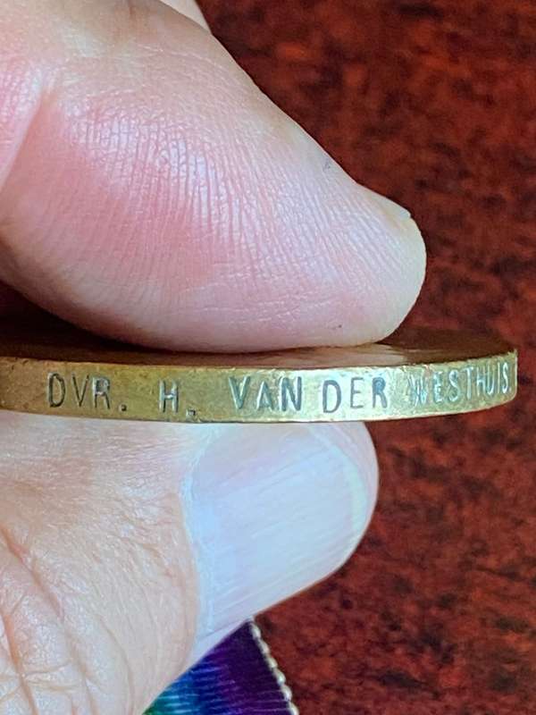 WW1 VICTORY MEDAL AWARDED TO 1820 DRIVER HENRY VAN DER WESTHUIZEN CAPE AUXILIARY HORSE TRANSPORT CO