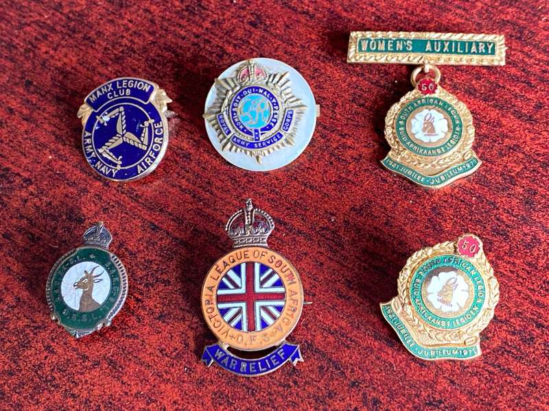 COLLECTION OF LEAGUE AND ARMY SERVIC BADGES-SOLD TOGETHER