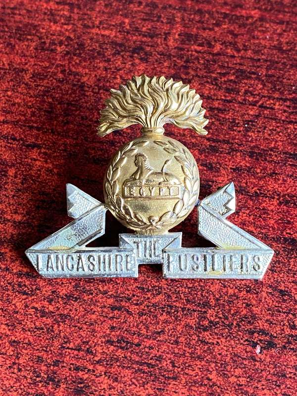 20TH FOOT LANCASHIRE FUSILIERS CAP BADGES- 1989-1950'S- 2 LUGS