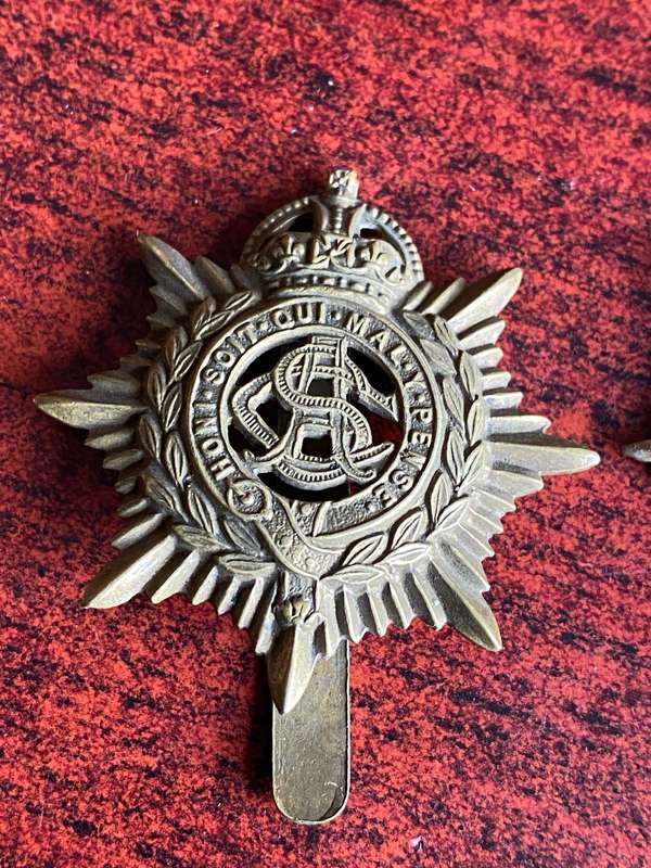 ARMY SERVICE CORPS WORN FROM 1916- 1918 WHEN PREFIX "ROYAL" WAS ADDED-BRASS,VOIDED-TWO-ONE WITHOUT L