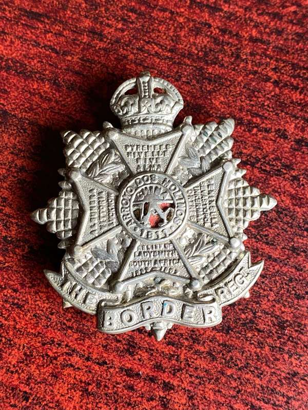 BORDER REGT. CAP BADGE-1901-1953