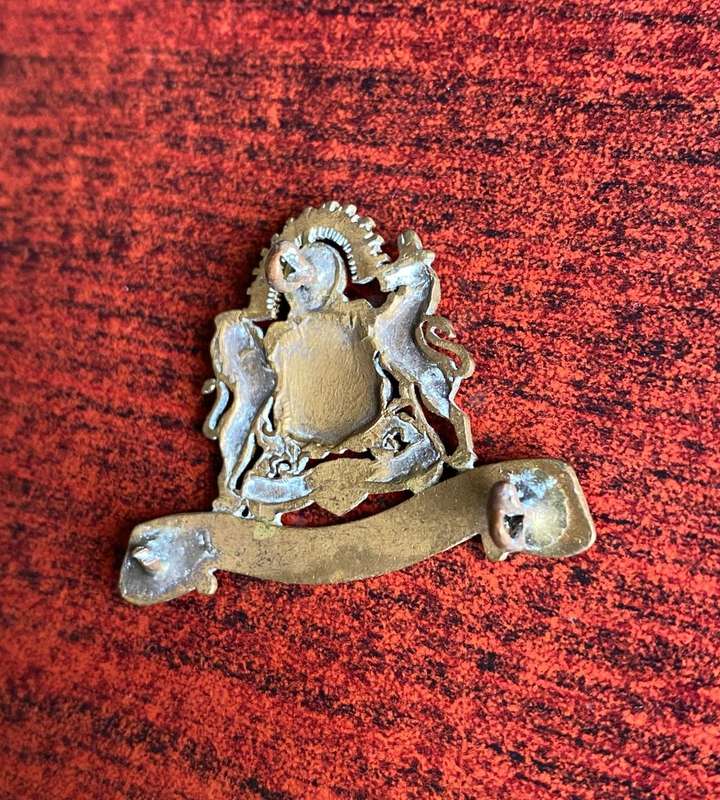 MANCHESTER REGT. CAP BADGE- 3 LUGS
