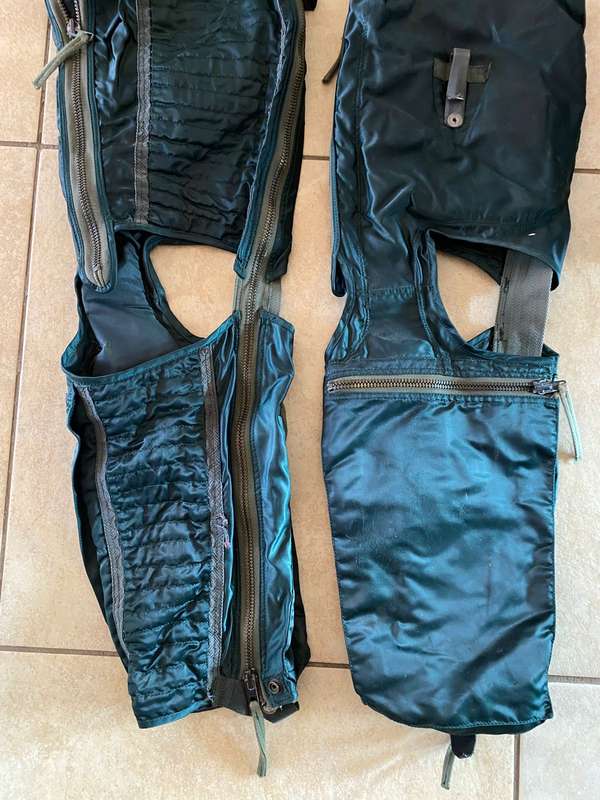 SAAF MIRAGE G SUIT DATED 1974-GOOD CONDITION- NAME IN IT LOOKS LIKE MATHIESE
