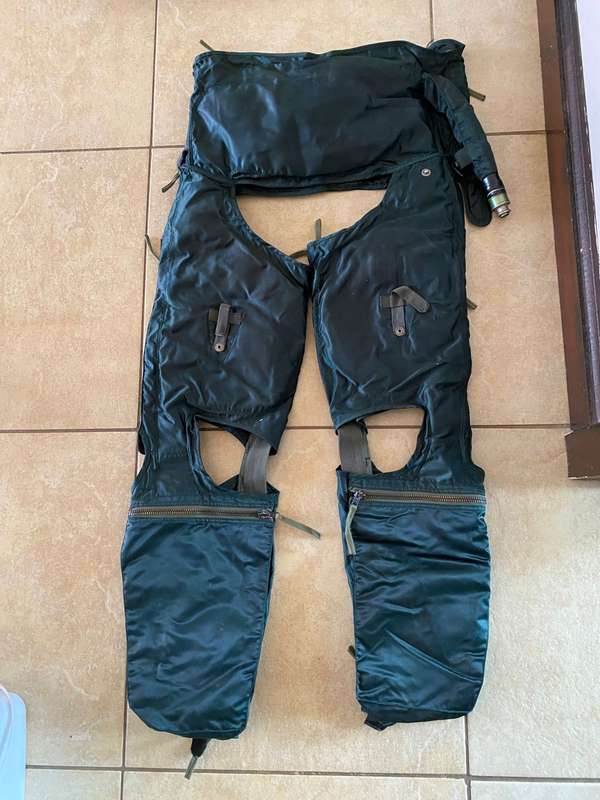 SAAF MIRAGE G SUIT DATED 1974-GOOD CONDITION- NAME IN IT LOOKS LIKE MATHIESE