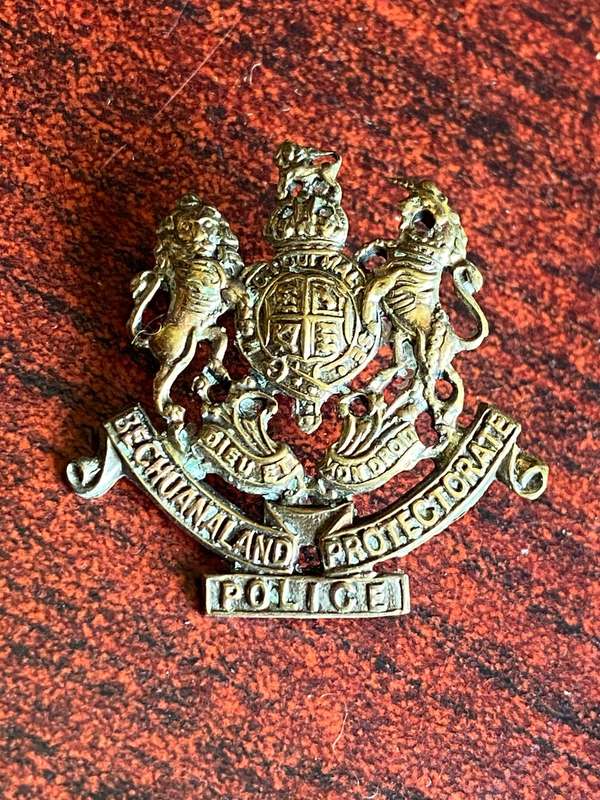 BECHUANALAND PROTECTORATE POLICE COLLAR BADGE- NO LUGS- WORN FROM 1934