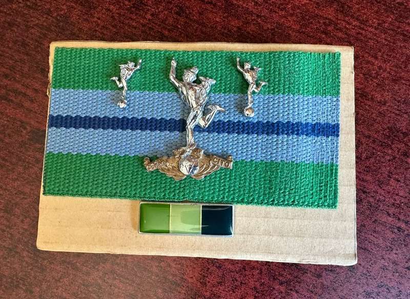 SA CORPS OF SIGNALS CAP ,COLLARS AND BERET BAR-APPROVED 1957-LUGS + PINS COMPLETE