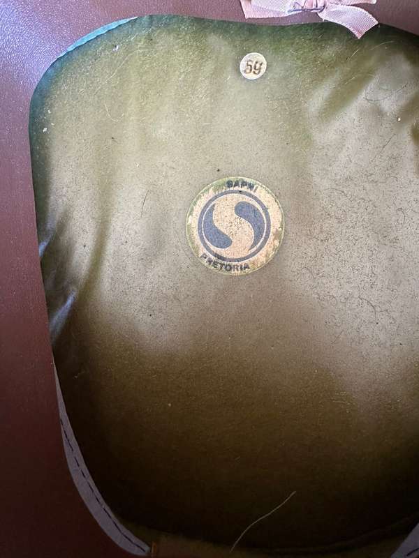 SAAF HIGH RANKING OFFICERS PEAKED CAP-SIZE 59-VERY GOOD CONDITION