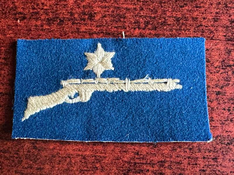 ARMY CADET SHARPSHOOTER BADGE