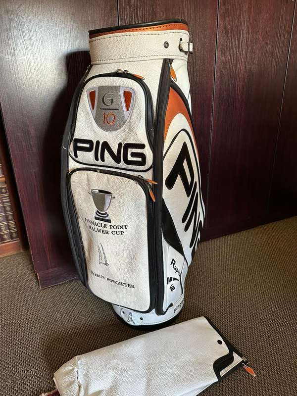 PING G10 DLX CART BAG-PRO CIRCUIT-THIS BAG IS IN VERY GOOD CONDITION,WITH ALL ZIPS WORKING-COMES WIT