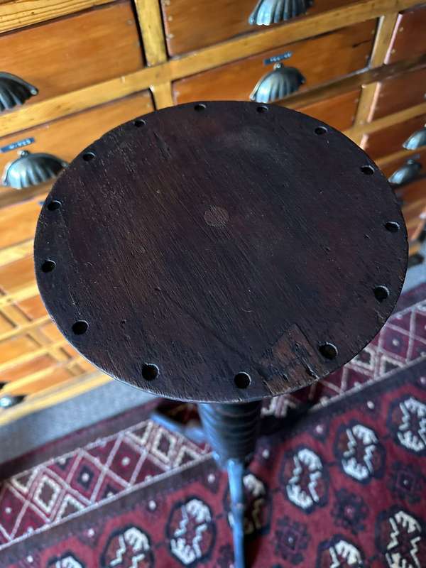 BEAUTIFUL ANTIQUE MAHOGONY BARLEY TWIST ROUND TOP PEDESTAL STAND-HEIGHT 100CM-WIDTH ON FEET 50CM