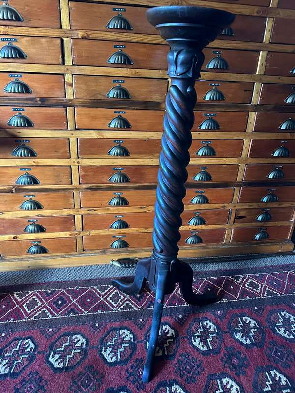 BEAUTIFUL ANTIQUE MAHOGONY BARLEY TWIST ROUND TOP PEDESTAL STAND-HEIGHT 100CM-WIDTH ON FEET 50CM