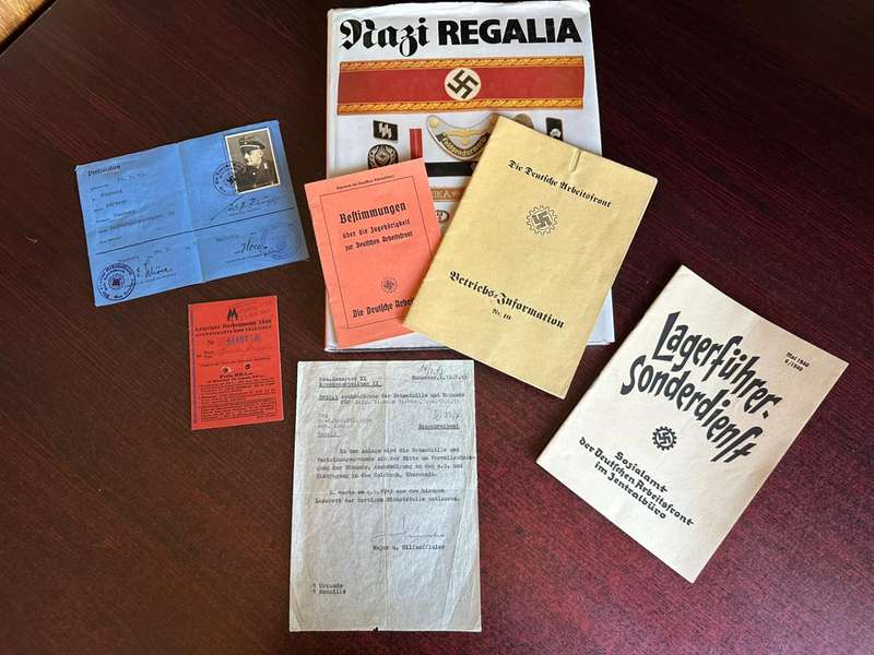 GERMAN DOCUMENTS FOR SALE-PLEASE NOTE THAT THE BOOK IN PICTURES IS NOT FOR SALE