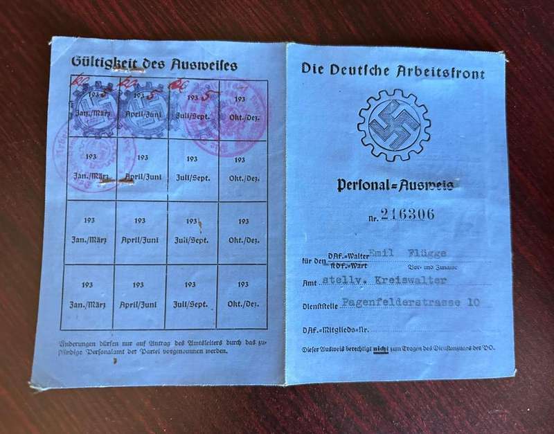 GERMAN DOCUMENTS FOR SALE-PLEASE NOTE THAT THE BOOK IN PICTURES IS NOT FOR SALE