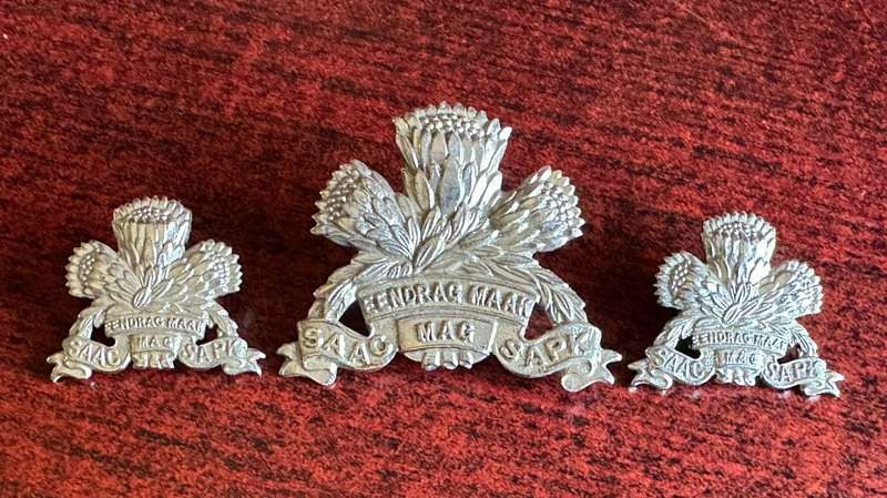 SA ARMOURED CORPS CHROME,CAP AND COLLARS-WORN 1976-1996-LUGS + PINS INTACT