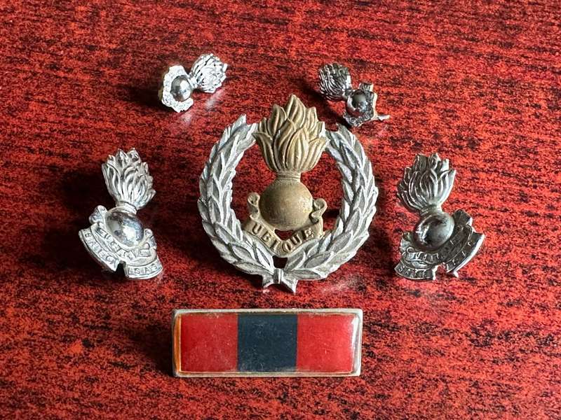 SA ENGINEERS CAP,COLLARS,MESS DRESS COLLARS AND BERET BAR -WORN SINCE 1970-ALL PINS + LUGS INTACT