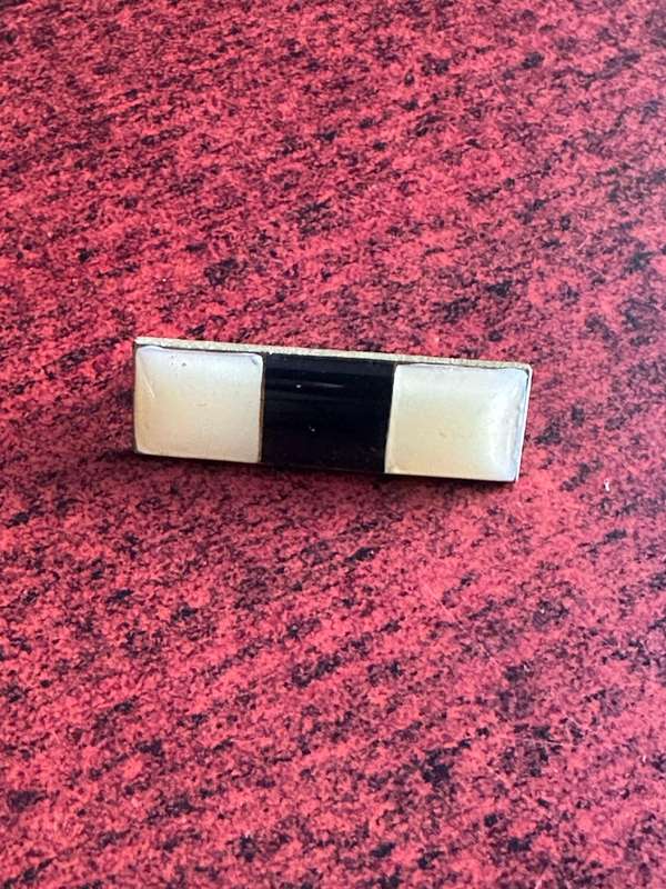 SA INTELLIGENCE SERVICE (ARMY) BERET BAR-WHITE/ BLACK/ WHITE-APPROVED IN 1990- 2 PINS-ORIGINAL