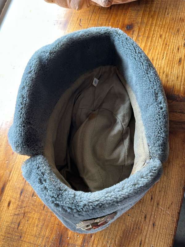 ORIGINAL RUSSIAN USHANKA (AUTHENTIC) MILITARY- SIZE 57
