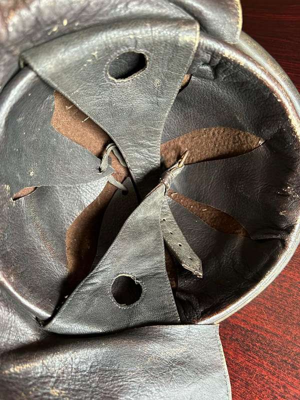 Italian WW2 leather helmet