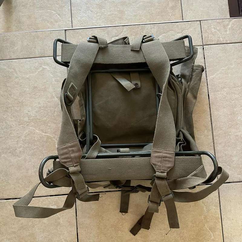 SADF PATTERN 73 RADIO BAG WITH METAL FRAME IN GOOD AND COMPLETE CONDITION-A 53/B-57 MANPACK RADIO IN