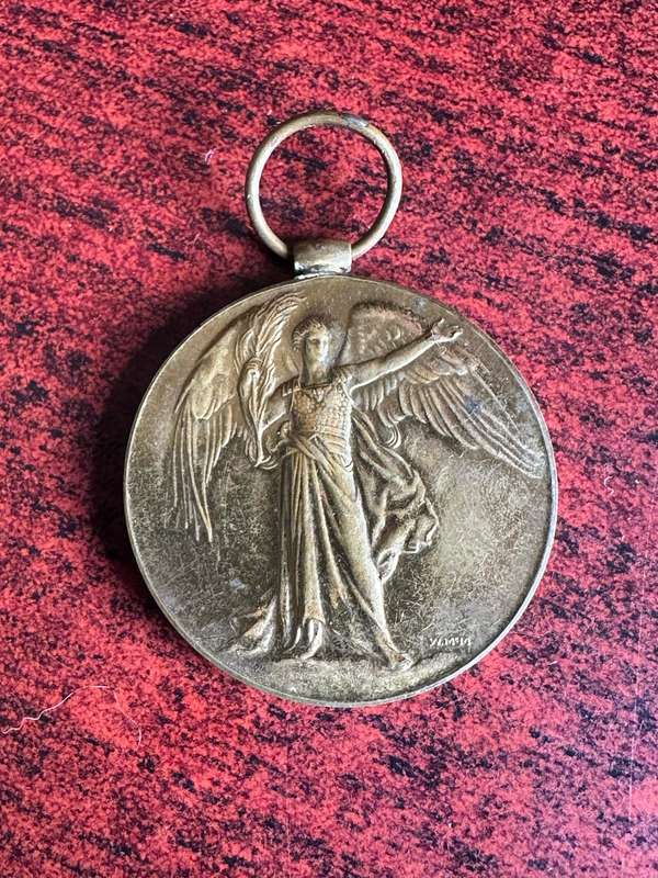 WW1 VICTORY MEDAL AWARDED TO T4-213862 DV P. THOMSON A.S.C.