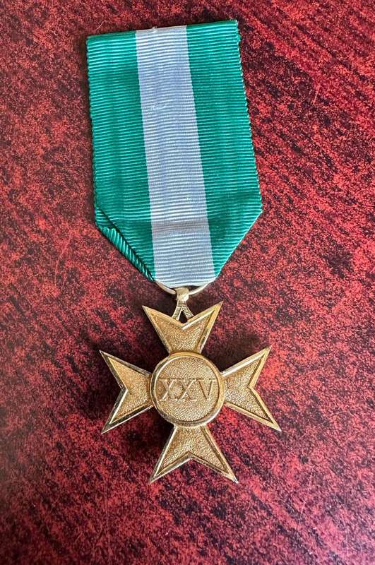 ITALIAN MILITARY LONG SERVICE CROSS GOLD CROSS FOR 25 YEARS OF SERVICE