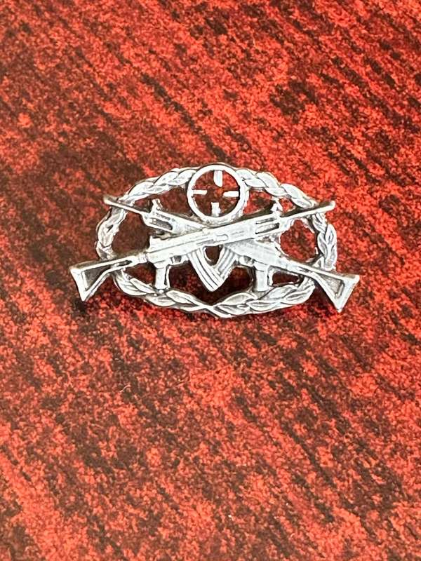 S.W.A.T.F. SNIPER,OXIDISED SILVER PROFICIENCY BREAST BADGE-APPROVED 1986- 2 PINS- ORIGINAL