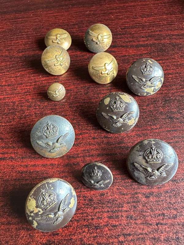 AIR FORCE BUTTONS-DIAMETER 25 AND 17 MM