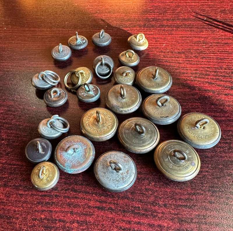 SA UNIVERSAL TUNIC BUTTONS