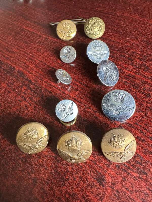 MIXED AIR FORCE TUNIC BUTTONS