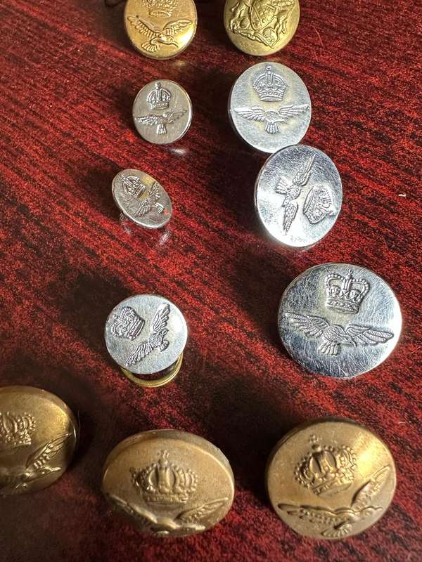 MIXED AIR FORCE TUNIC BUTTONS