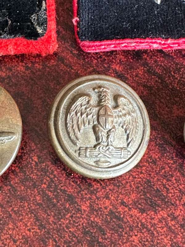 ITALIAN WW2 LOT- 8 ITEMS-SOLD TOGETHER