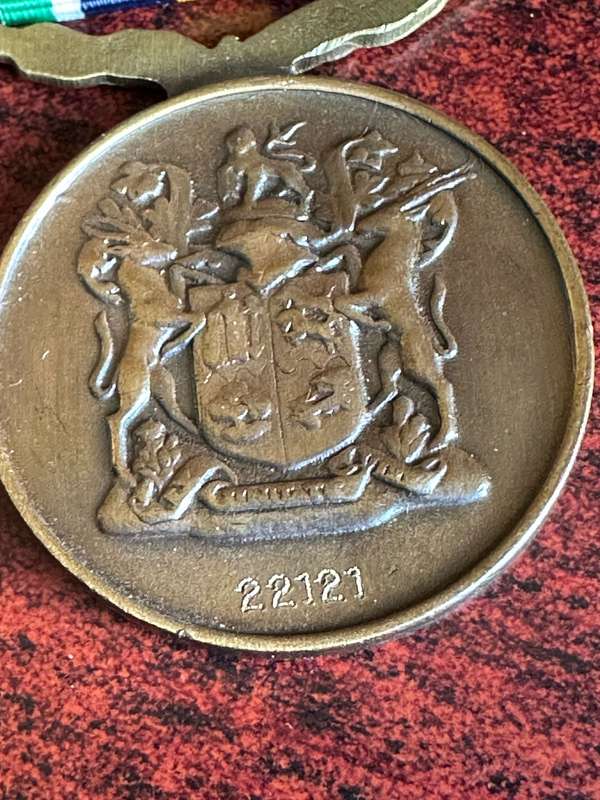 FULL SIZE DE WET MEDAL-NUMBERED 22121