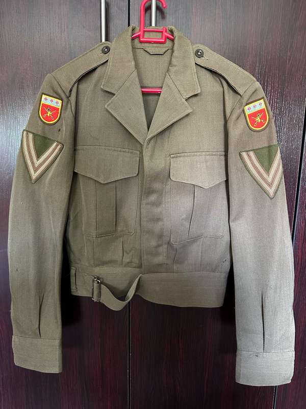 SA UNION PERIOD BUNNY JACKET,SIZE MEDIUM-MEASURES 49CM ARMPIT TO ARMPIT-LABELLED AND DATED 1965-SOLD