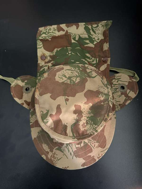 POLICE SPECIAL TASK FORCE FLAP CAP-2ND PATTERN CAMO-SIZE 52-GOOD CONDITION-PRESS STUDS NEEDS TO BE R