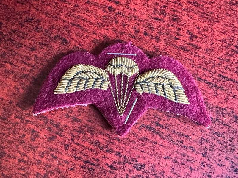 AUSTRALIAN ARMY 3RD BATTALION-ROYAL AUSTRALIAN REGIMENT PARA WING-MESS DRESS