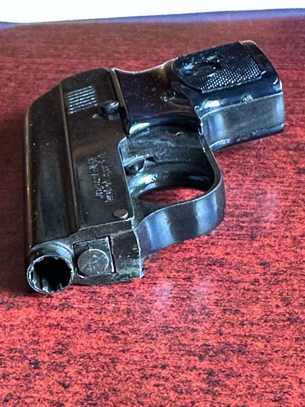 6 MM GAS,STARTER PISTOL-SOLD AS IS E.M.G.E. MOD 6 MADE IN GERMANY