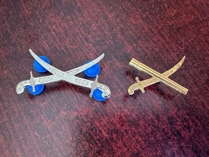 GENERALS RANKS (CHROME,FULL SIZE) AND GILT (MESS DRESS) PINS COMPLETE