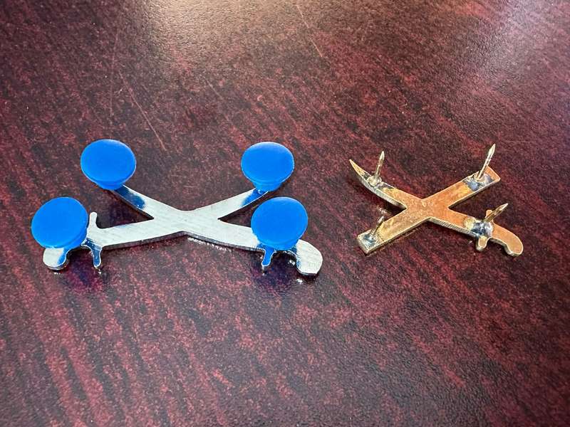 GENERALS RANKS (CHROME,FULL SIZE) AND GILT (MESS DRESS) PINS COMPLETE