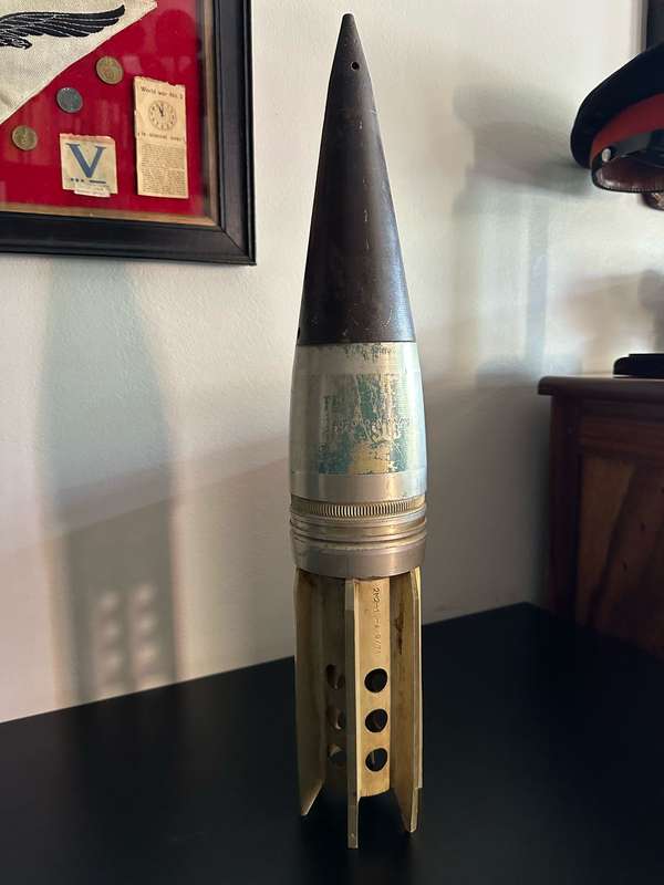 90 MM PRACTICE PROJECTILE-HEIGHT 50,5CM-DIAMETER AT THE BOTTOM 90 MM-SAVE TO HANDLE FFE